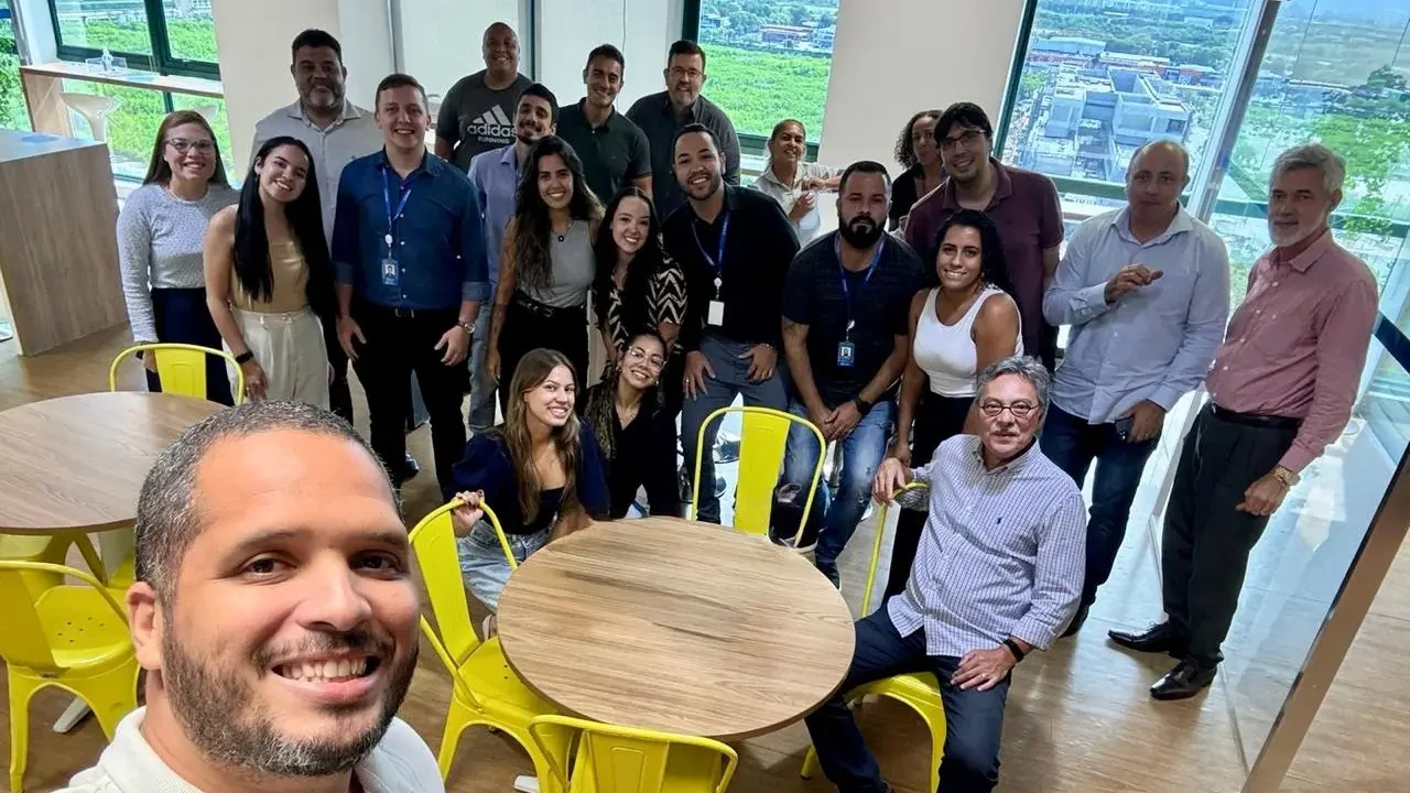 brazil team, people smiling