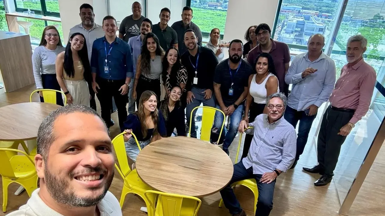 brazil team, people smiling