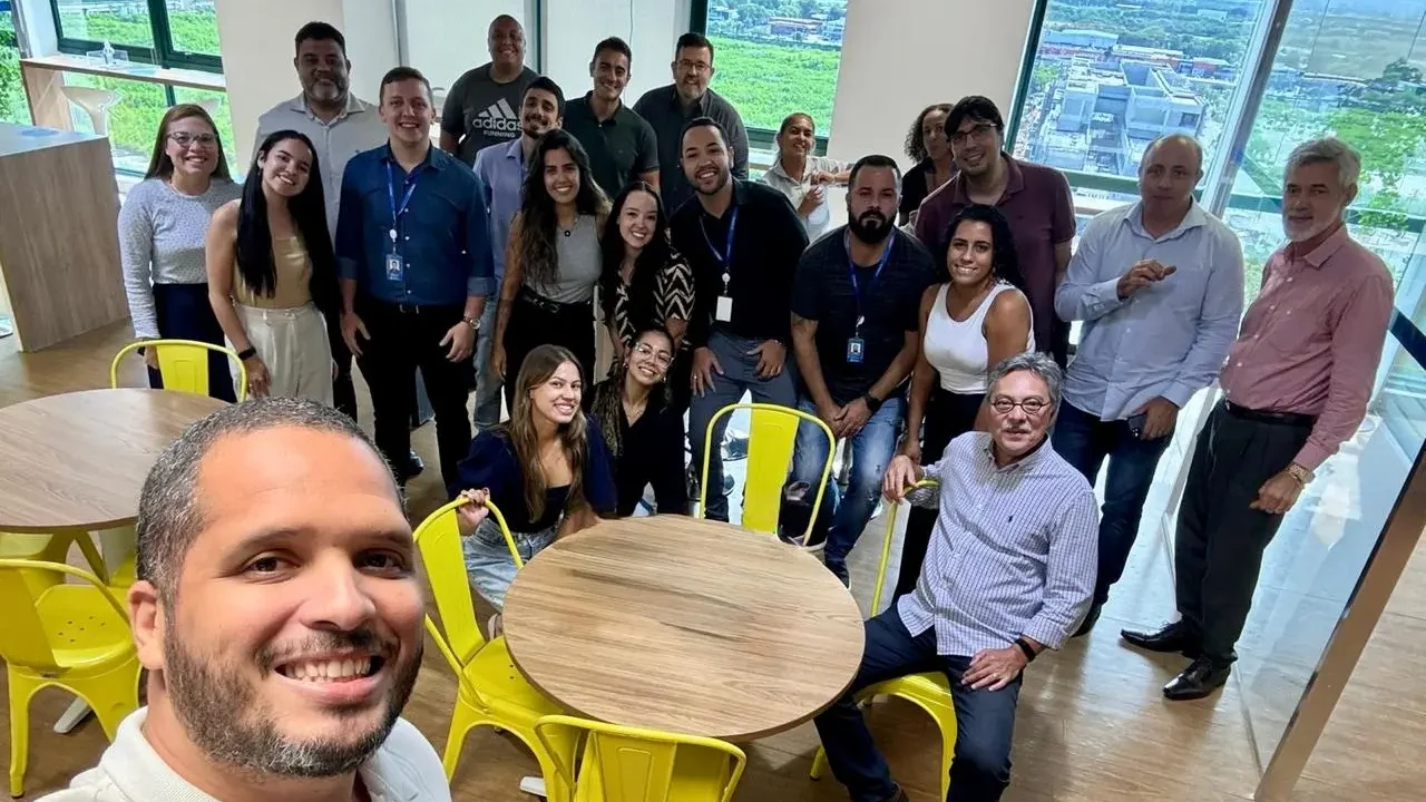 brazil team, people smiling